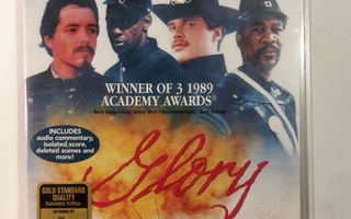 (SL) DVD) Glory (1989) Denzel Washington - SUOMITEKSTIT