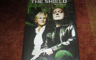 THE SHIELD / LAIN VARJOLLA - 4. KAUSI - 4DVD - MUOVEISSA