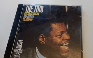 CD THE TRIO - OSCAR PETERSON - RAY BROWN...(Sis.postikulut )