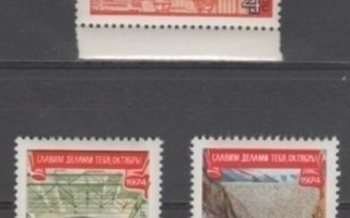 (S1471) USSR, 1974 (57 Years of October Revolution). MNH**