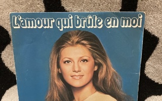 Sheila – L'amour Qui Brûle En Moi 7"