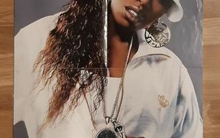 Missy Elliott juliste