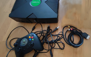 OG Microsoft Xbox Console with Controllers