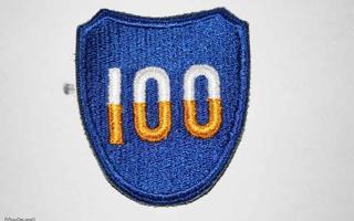 Kangasmerkki " 100 " (U.S.ARMY)