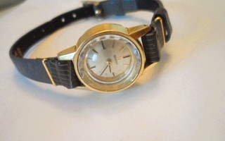 Omega pieni rannekello vintage