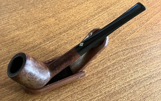 PIIPPU: BBB Two Star* 675 UK Made  Long Billiard