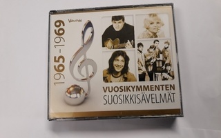 VUOSIKYMMENTEN SUOSIKKISÄVELMÄT 1965-1969 (3-CD)
