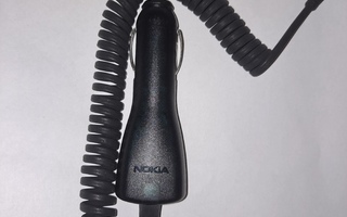 Mustanvärinen Nokia pistokelaturi
