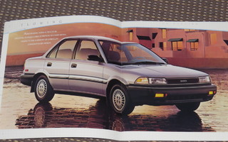 1988 Toyota Corolla esite - ISO - 24 sivua - KUIN UUSI
