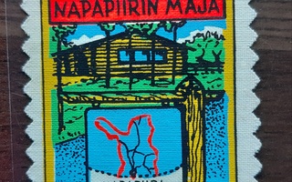 Napapiirin maja vintage kangasmerkki