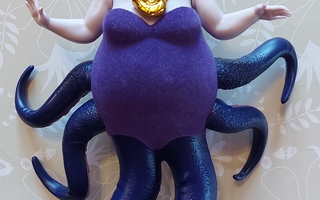 Ursula-nukke