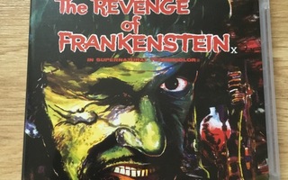 The Revenge of Frankenstein Blu-ray (Hammer Horror)