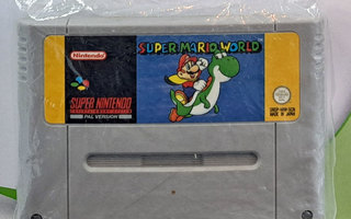 Super Mario World (L) (EU) SNES (Käytetty)