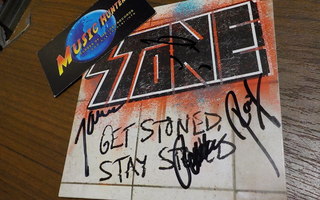 STONE - GET STONED STAY STONED DVD 4:llä NIMMARILLA