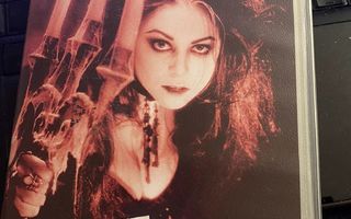 Night of the Doomed/Nightmare Castle - Barbara Steele