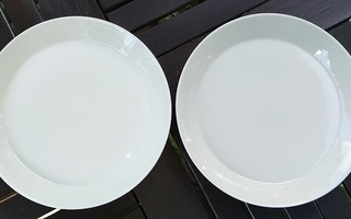 Arabia Teema valkoiset lautaset 2 kpl