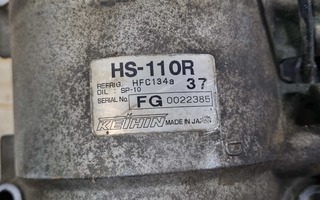 Honda Keihin HS-110R ilmastoinnin kompressori