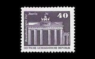 DDR 2541 ** Käyttösarja rakennuksia (1980)