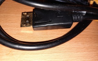 DisplayPort kaapeli