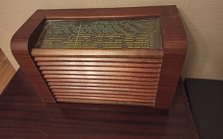 Hellberg 660v radio 1950-luvulta