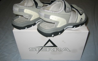 Sierra sandaalit koko 37