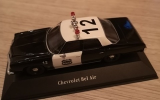 PIENOISMALLI - CHEVROLET BEL AIR POLICE CAR (Editions Atlas)