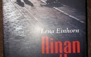Lena Einhorn: Ninan matka - tositarina Varsovan getosta