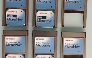 MicroDrive -- 1"  kovalevy -- Hitachi Micro Drive