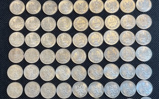 100 x 25 penniä 1917 hopeaa