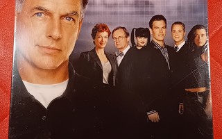 (SL) UUSI! 6 DVD) NCIS :  4 KAUSI (2006)