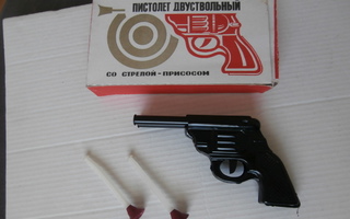 Lelupistooli ja ammukset 2 kpl, made in CCCP erä1