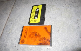 KATRI HELENAN PARHAIMMAT III ( kasetti v 1975