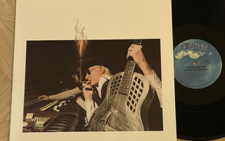 Johnny Winter – Nothin' But The Blues (LP)