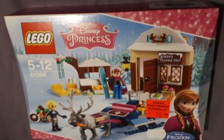 Lego Disney Frozen Elsan vankkuriseikkailu 41066