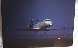 Lufthansa uudenveroinen postikortti Canadair Jet