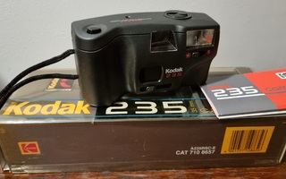 Kodak 235 filmikamera