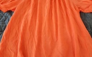 Oranssi lyhythihainen paita koko xxl /50