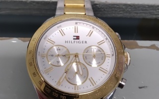 Miesten Tommy Hilfiger - kello