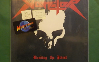 VOMITOR - BLEEDING THE PRIEST - REISSUE SPAIN 2010 EX+/M- LP