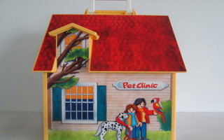 Playmobil 5870 Pet Clinic - kannettava eläinlääkäriasema