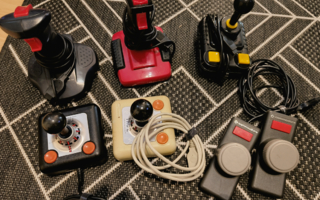 C64 joystick TAC-2, QuickShot I & II, Paddle, ZIPSTICK