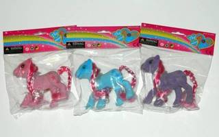 The Sweet Pony, kaikki 3 eriväristä nukkaponia,10x12cm UUSIA