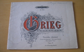 Grieg, NORSKE DANSER op 35, 4-kätinen piano