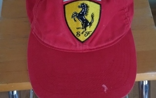 Ferrari lippis!