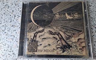 Swallow The Sun - New Moon + Nimikirjoitukset (CD)