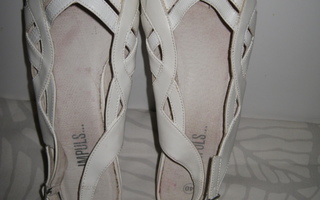 IMPULS - valkoiset sandaalit koko 40