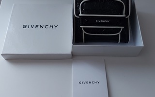 Mustavalkoinen Givenchy lompakko