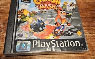 Crash bash peli