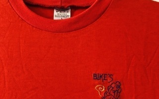 T-paita punainen koko L