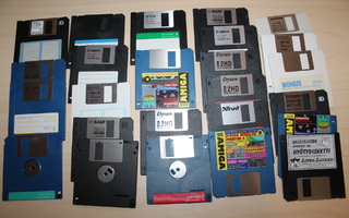 PC Apple Amiga vanhoja 3,5" diskettejä levykkeitä ERÄ levyjä